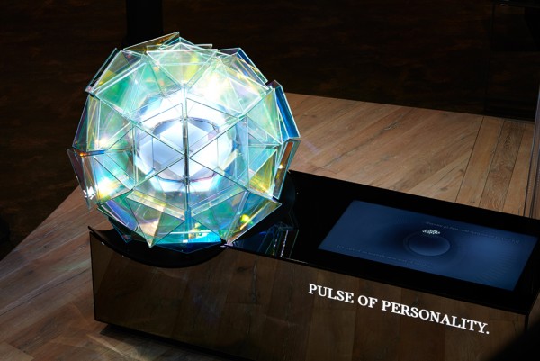 simple_bmw_iconicimpulses_0098